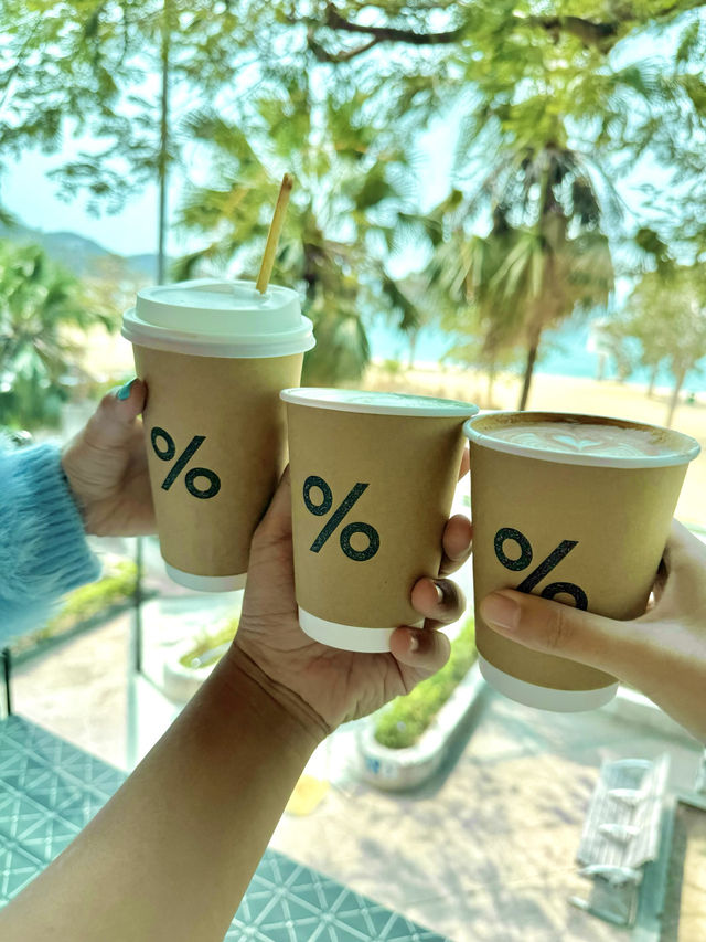 ร้านกาแฟบรรยากาศดีริมชายหาดRepulse Bay