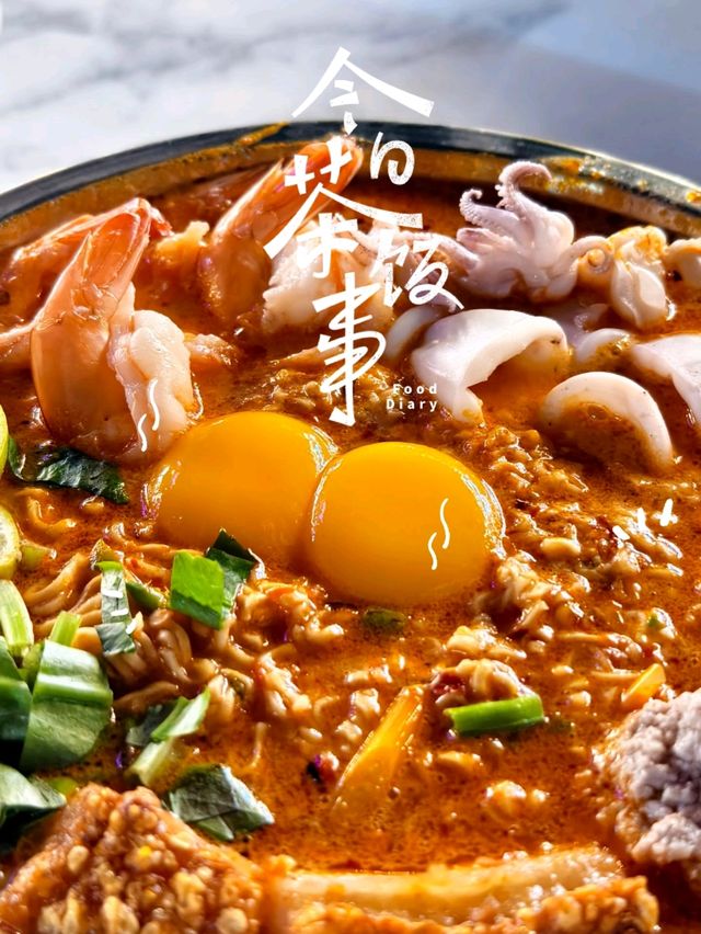 自由的夜猫子朱拉隆功大學夜市