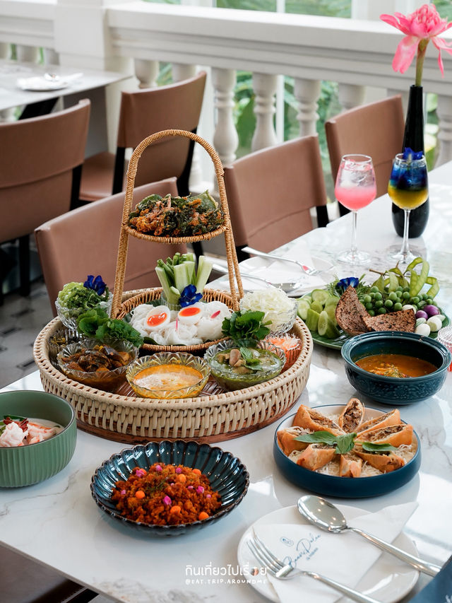 🍚🥥 อาหารใต้ส่งตรงจากเกาะพงันที่ บ้านดาหลา 