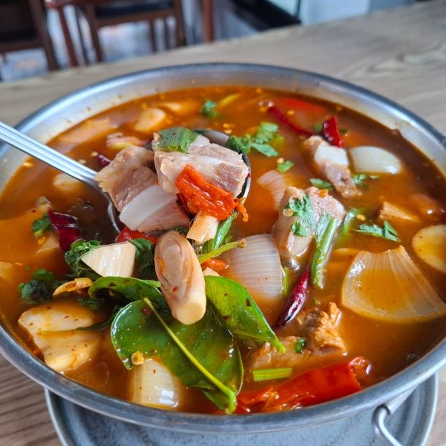 ละมุนแซ่บซี๊ด ร้านอาหารรสแซ่บในเพชรบูรณ์ 