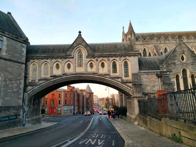 Wandering Through the Charms of Dublin City