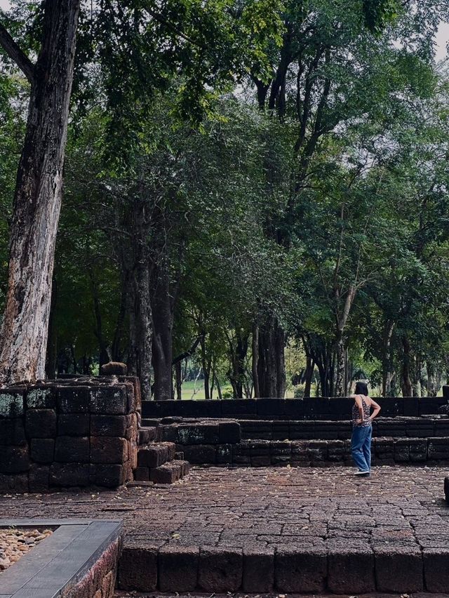 กาญจนบุรีก็มีปราสาทนะ ปราสาทเมืองสิงห์