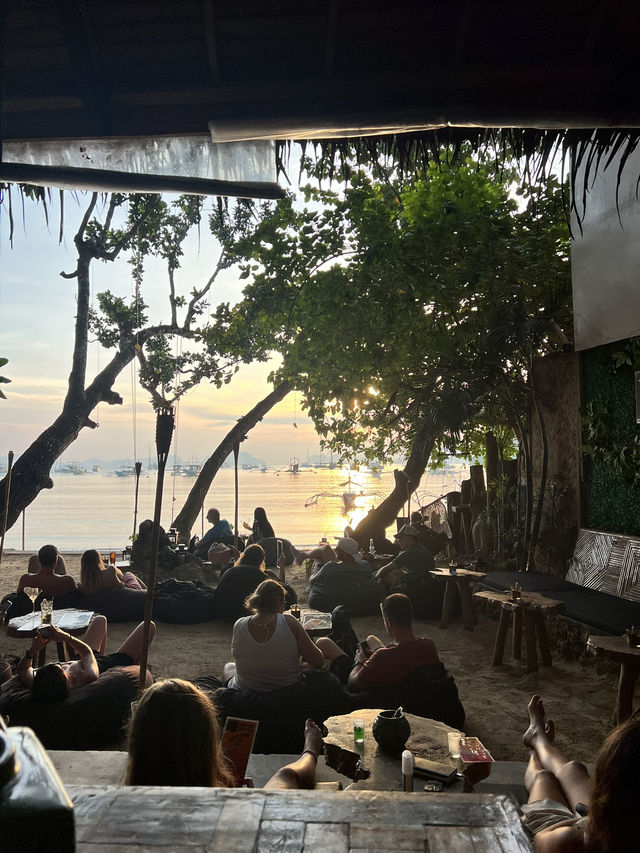 🔥Best sunset bar in El Nido 🌅