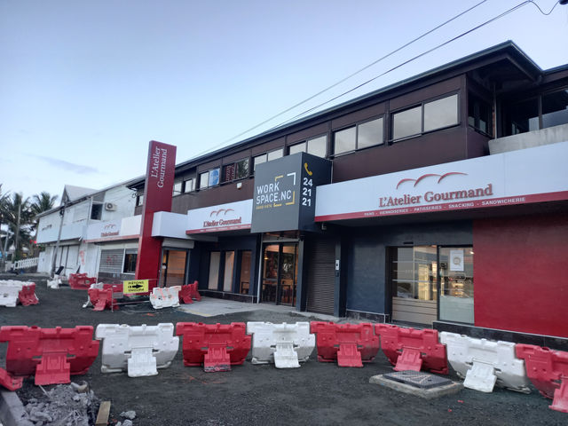 L'Atelier Gourmand(フランスパン・ケーキ屋)