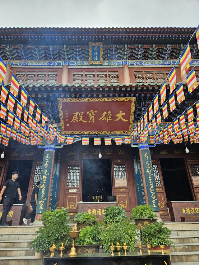 🏯 Baita Temple: A Hilltop Haven Over Lanzhou’s Yellow River