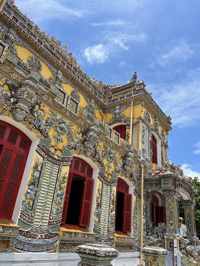 🏯✨ Exploring Hue’s Imperial City – A Royal Adventure! 🇻🇳