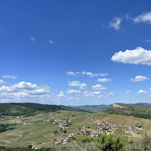  Roche de Solutré – A Cliffside Icon of Burgundy