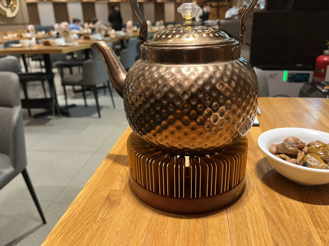 【香港・尖沙咀】心まで温まるおもてなし「楽天皇朝」で味わう極上中華🍚✨ 【香港・尖沙咀】心まで温まるおもてなし「楽天皇朝」で味わう極上中華🍚✨