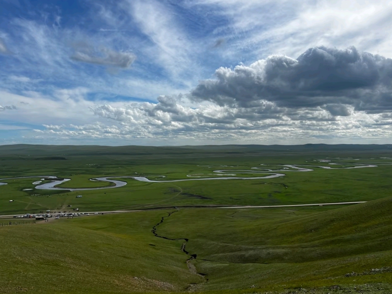 Ride the Wind: A Grassland Adventure in Hulunbuir