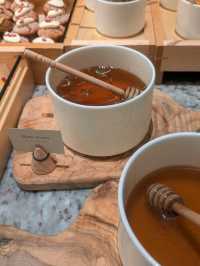 【大阪】日本人がほぼいないホテルで優雅な朝食ビュッフェ