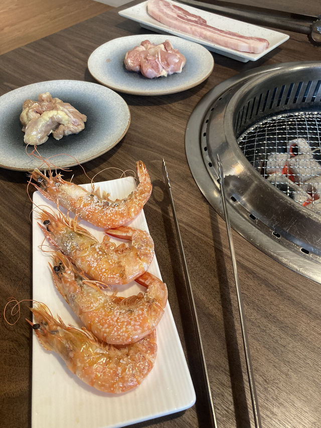 很有氣氛的日式建築用餐環境～