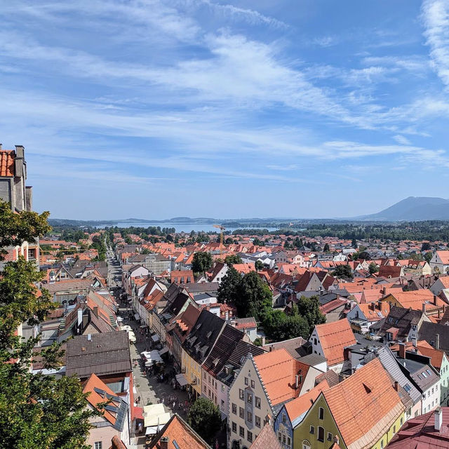 Charming Streets and Alpine Views in Fussen