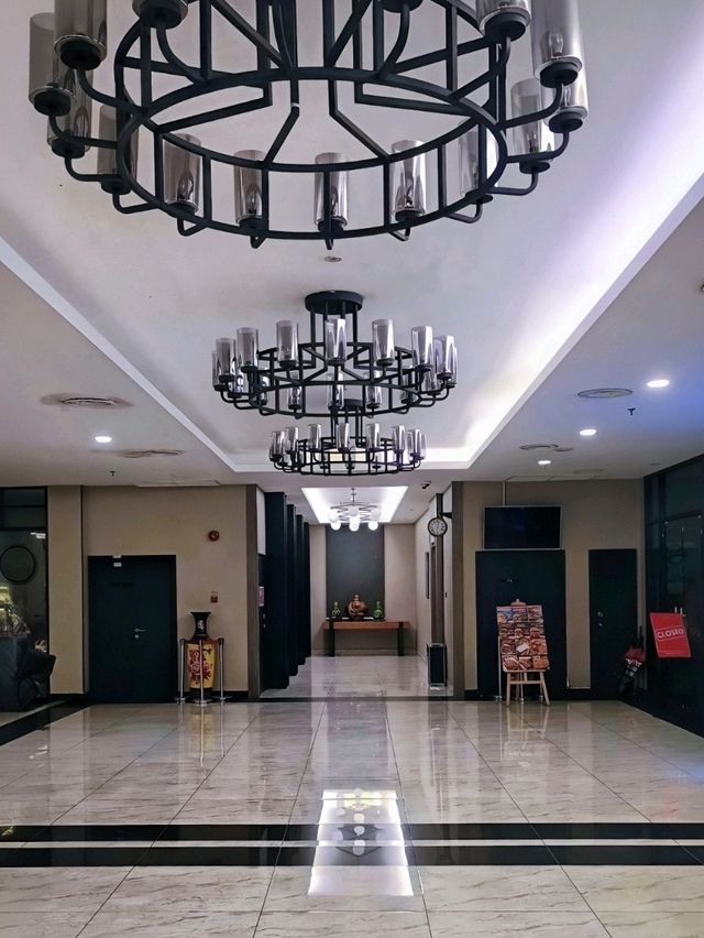 ⚽🤾Convenient Stay Near Stadium Sultan Ibrahim – Millésimé Hotel JB.