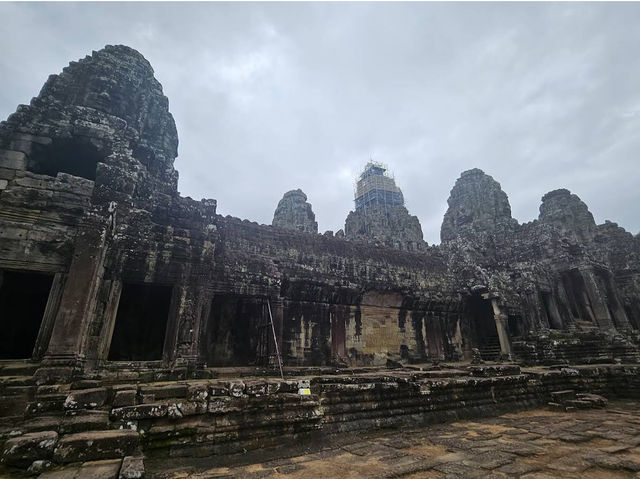 Bayon Temple ប្រាសាទបាយ័ន