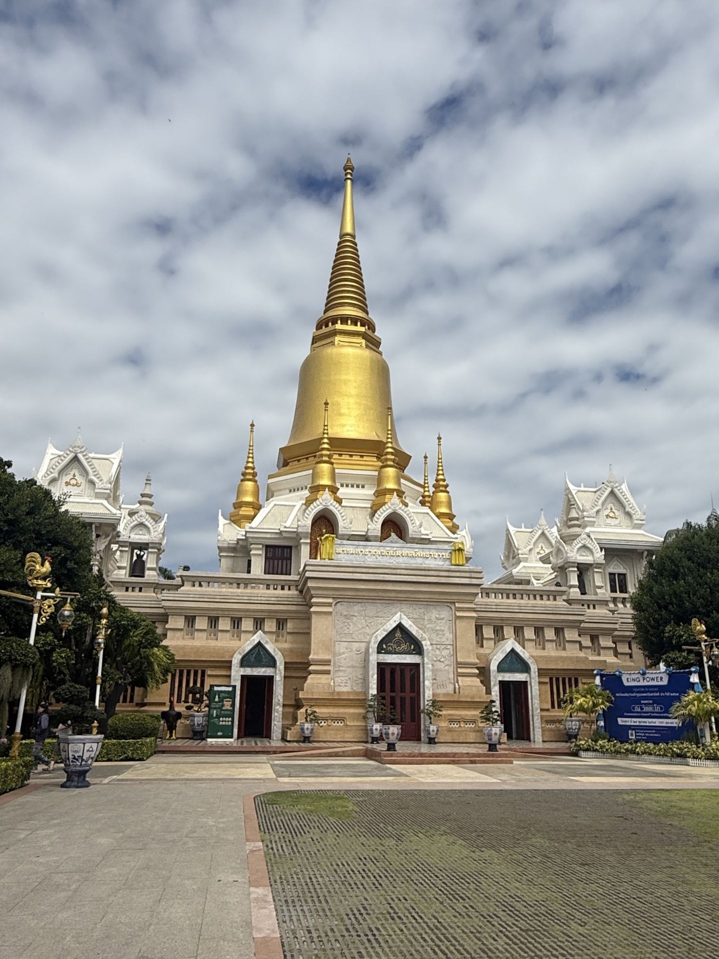 Where Faith Meets Fortune: A Spiritual Visit to Wat Tako, Ayutthaya
