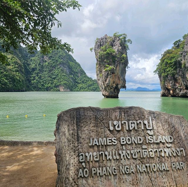 Discover Thailand, Bond Style!