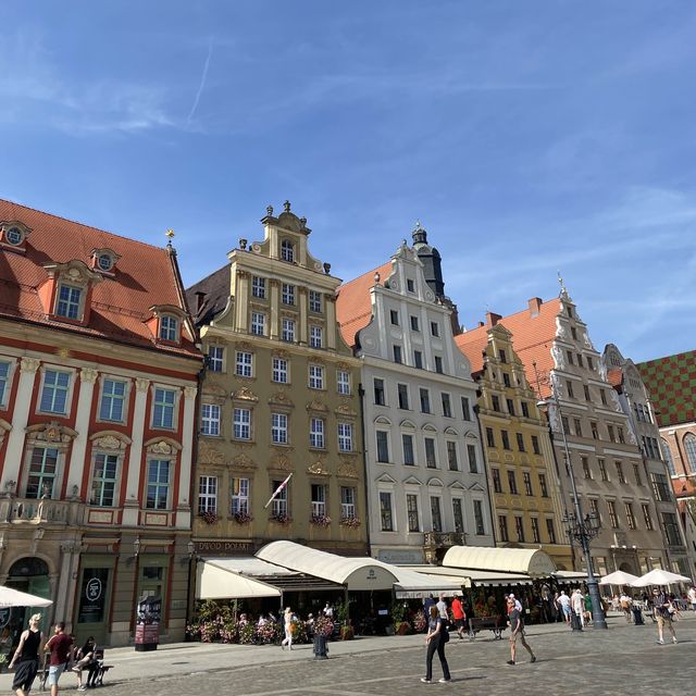 🇵🇱 Must Visit: Wrocław Market Square 🤹🏼‍♂️