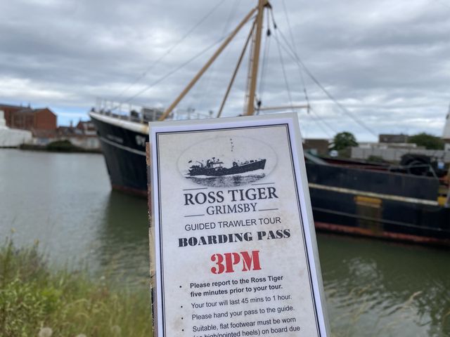 Exploring the Historic Ross Tiger in Grimsby 🚢⚓️