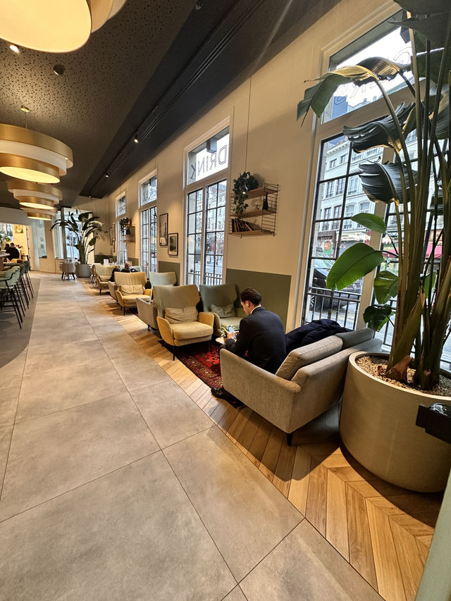 Novotel Hotels in Belgium: Comfort & Convenience for Every Traveler