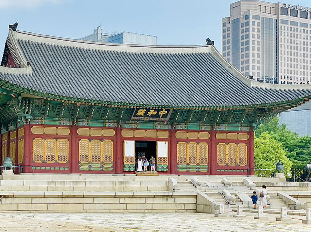 A great place to explore Korea’s rich artistic heritage👫😎❤️