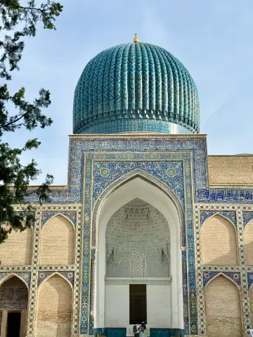 Springtime Magic at Amir Temur Mausoleum – Gur-i Amir Complex