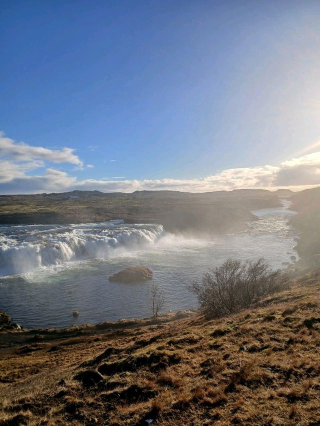 A trip into icleands natural wonders, incredible food and awesome experinces 