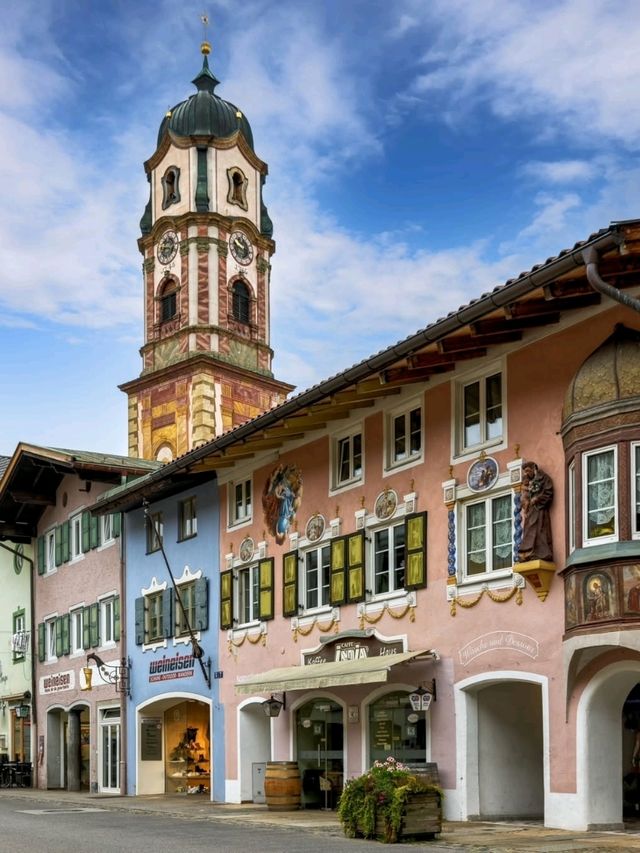 🏔 Mittenwald: A Bavarian Village Painted by Nature and Tradition 🎻🇩🇪