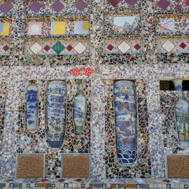 The incredible story of the porcelain palace of Jingdezhen!
