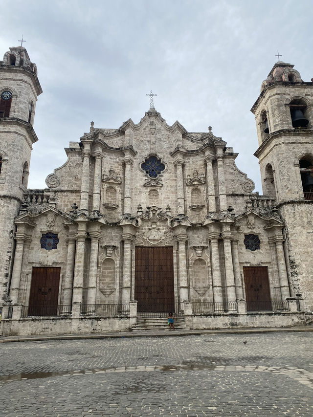 Step into Old Havana’s historic heart!
