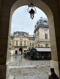 History & Monumental Paris: Chic Cultural Stroll