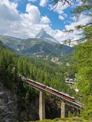 The Ultimate Swiss Train Hack: Skip the Expensive Expresses! 🇨🇭🚆✨