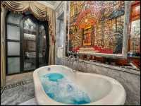Amazing Bathtub at Moller Villa 💎 