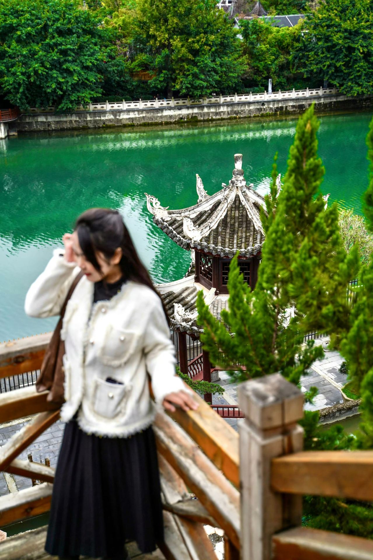When you come to Tongren, you must experience the ancient hot springs of Shiqian