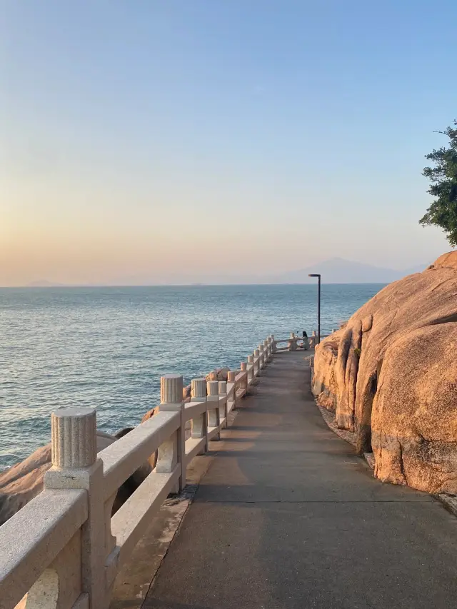 주해의 필수적인 섬을 방문하십시오!