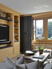 🌟 Gstaad's Luxe Getaway: Top Hotel Picks! 🏔️✨