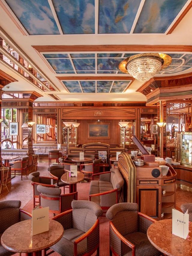 🏨✨ Karlovy Vary's Hidden Gem: Grandhotel Pupp Review!