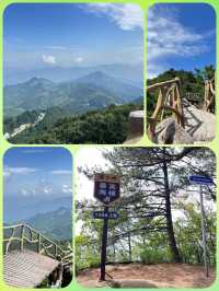 薄刀峰，原名鹤皋峰，位於湖北羅田縣境，離羅田縣城有兩個小時的紅色旅遊公路