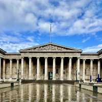 The British Museum ( UK England) place of beauty and history 