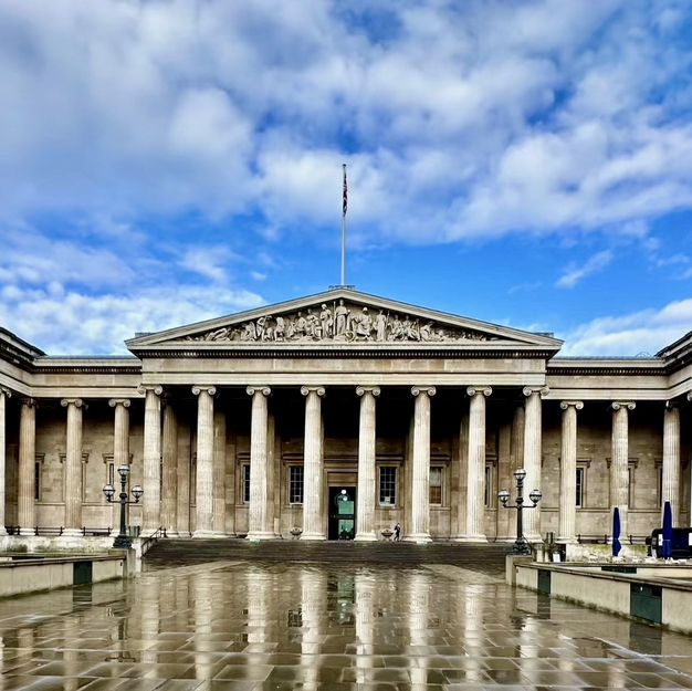 The British Museum ( UK England) place of beauty and history 