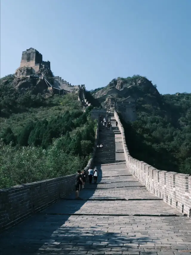 Jiaoshan Great Wall: The Left Arm of the First Pass Under Heaven. 