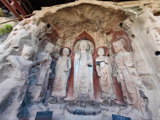 四川廣元皇澤寺︱來看女皇武則天真容。