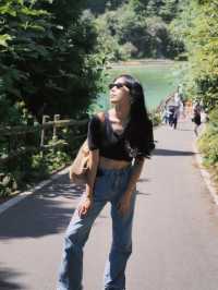 周末在大山裡拍照露營兩不誤。