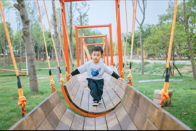 戶外親子樂園