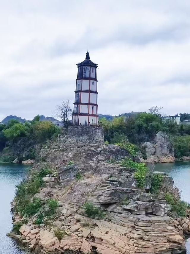 「邊關崇左」——廣西的壯族風情地