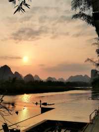 夕陽江畔嘅寧靜時光