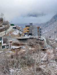 山頂的爐火燃盡高原寒意‧星山月影民宿
