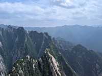 Most Dangerous and Exciting Climb @ Mount Hua 🏔️