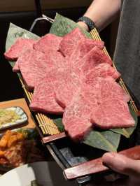 大阪心齋橋必吃！這家烤肉直接封神🥩黑毛和牛控衝就對了！