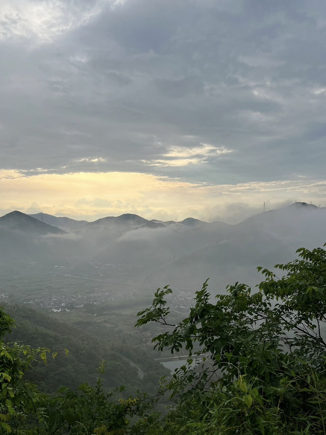 東盤山·見山海