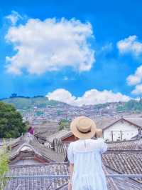 住進麗江古城嘅一個納西小院兒